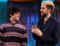 Javier Ambrossi tiene una cita fallida con uno del público de 'La revuelta' y explica su ruptura con Calvo