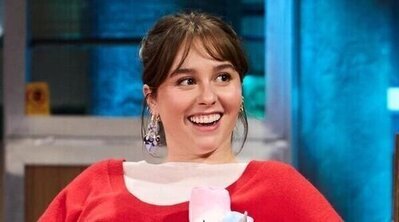 Paula Usero bate el récord de las relaciones en 'La revuelta': "No me da tiempo a dormir"