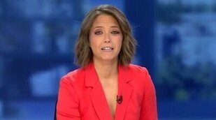 María Casado se salta el guión en 'Informativos Telecinco' y felicita por sorpresa a una reportera