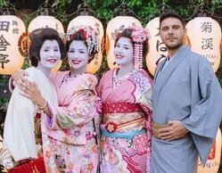 'El capitán en Japón' (10,7%) lidera pero baja junto a 'Top Chef' (10,2%), y 'Pura sangre' (8,3%) sube