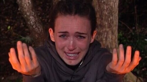 Almudena se rompe en 'Supervivientes' al decidir el destino de Borja y Darío