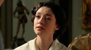 'La promesa' hará sentirse traicionada a Ángela por Curro porque las cartas al rey se enviasen sin su revisión