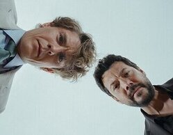 Netflix arranca 'Nueve reinas' con Álvaro Morte y Patrick Criado como protagonistas