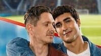 Llega la versión en español de 'Más que rivales' centrada en el fútbol, y se estrena en mayo