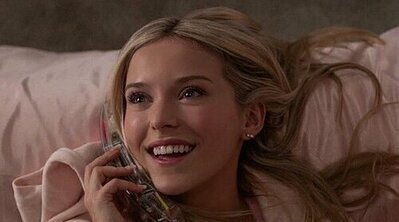 La precuela de 'Una rubia muy legal' llega a Prime Video el 1 de julio con Lexi Minetree