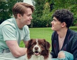 El equipo de 'Heartstopper' llora la muerte de un querido miembro del elenco