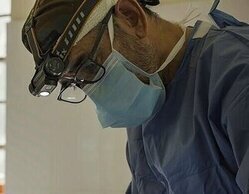 La 'Operación África' del doctor Cavadas sorprende con un 13,1% y se impone al regreso de '¡Salta!'
