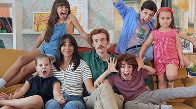 Antena 3 estrena este jueves 'Padre no hay más que uno, la serie', basada en la saga de Santiago Segura