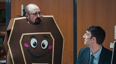 Unanimidad en redes en contra de Netflix por la cancelación de 'Muertos S.L.': "Renováis series malísimas y esta no"
