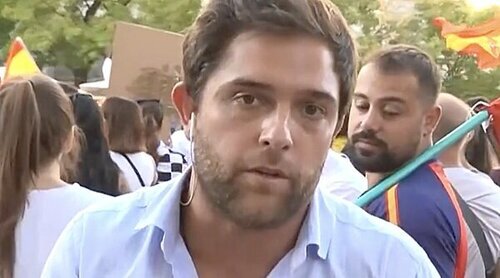 Intentan agredir a varios periodistas de RTVE en la concentración por Ceuta