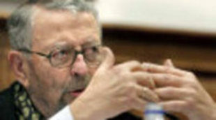 Alberto Oliart se baja el sueldo un 15% a partir de julio