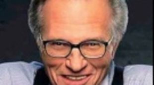 Larry King cuelga sus tirantes