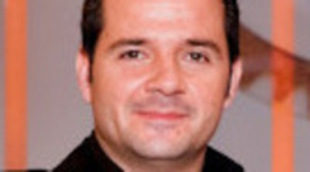 Ángel Martín: "Solo iría a Telecinco para hacer de pirata y trabajar de nuevo con Pilar Rubio"