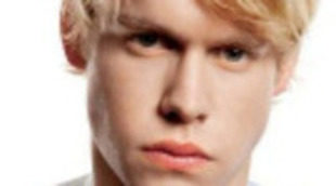 Los guionistas de 'Glee' quieren a Chord Overstreet en la serie