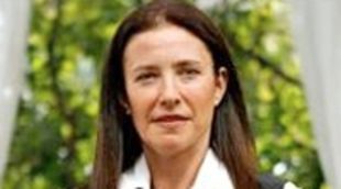 Mimi Rogers será la madre de Ashton Kutcher en 'Dos hombres y medio'