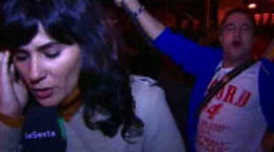 Un simpatizante del PP agrede a un cámara de laSexta en Génova