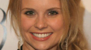 Joanna Garcia de 'Gossip Girl' negocia ser la Sirenita en 'Once Upon a Time'