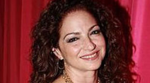 'Glee' planea fichar a Gloria Estefan como la madre de la cheerleader Santana