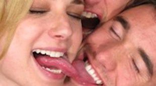 Emily VanCamp de 'Revenge' se suelta la lengua con Joshua Bowman