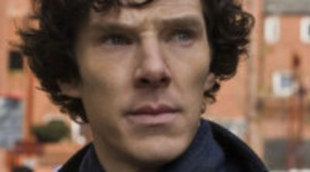 El creador de 'Sherlock' cree que 'Elementary' será una adaptación diferente de su historia