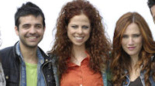 Pastora Soler presenta el coro de cinco integrantes que la acompañará en Eurovisión