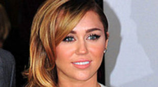 Miley Cyrus será el centro de atención de la familia Harper en la nueva temporada de 'Dos hombres y medio'