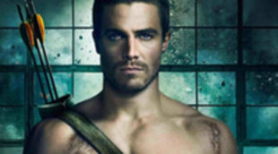 El canal The CW desnuda a Stephen Amell en el cartel promocional de 'Arrow'