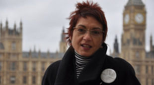 La corresponsal en Londres, Anna Bosch, afirma que ha sido destituida y RTVE niega ese extremo