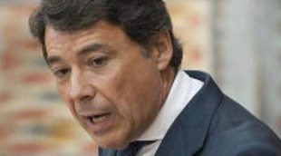 Ignacio González amenaza con cerrar Telemadrid si tiene que readmitir a la plantilla