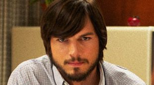 Asthon Kutcher es el actor mejor pagado de la televisión por 'Dos hombres y medio'