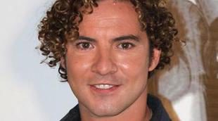 David Bisbal, Paco León y Melani Olivares intentarán levantar la audiencia de 'Abre los ojos... y mira'