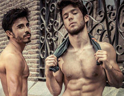 Ignacio Montes y Víctor Sevilla, los jóvenes de 'Vive cantando', se desnudan en la revista Shangay