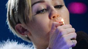 MTV censura en Estados Unidos a Miley Cyrus fumándose un porro en los MTV EMA 2013