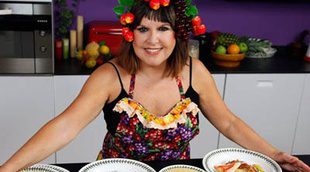 Loles León salta a internet con un programa gastronómico: 'Cocinando con Loles'