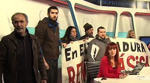 El movimiento Campamento Dignidad boicotea la emisión del informativo territorial 'Noticias de Extremadura' de TVE