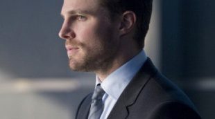 'Arrow' mejora y supera al especial de NBC sobre el Príncipe Harry