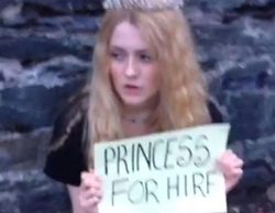 Aimee Richardson "mendiga" un puesto de princesa tras su salida de 'Juego de tronos'