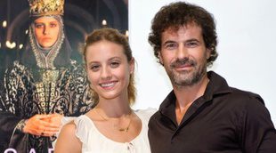 Michelle Jenner y Rodolfo Sancho en la presentación de "Isabel. El fin de un sueño", la tercera novela de la serie