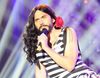 Paco León como la versión Conchita Wurst de Isabel Pantoja y Bustamante hipnotizando a un bogavante en 'Los viernes al show'