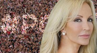 Carmen Lomana cubre la manifestación de Podemos para 'Hable con ellas en Telecinco': "Puede ser una jornada histórica"