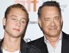 El hijo de Tom Hanks, Chester Hanks, en busca y captura por la policía británica por destrozar la habitación de un hotel