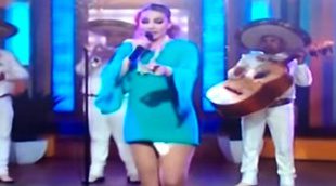 Una cantante mexicana pierde una compresa en directo en televisión