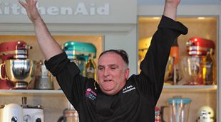 El empresario Donald Trump exige 10 millones de dólares al chef José Andrés tras romper su contrato con el magnate