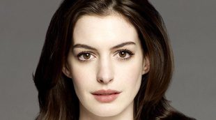 Anne Hathaway protagonizará la adaptación televisiva de 'La mujer del embajador'