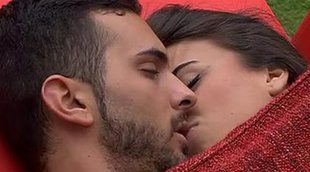 Suso y Sofía ('GH 16') se reconcilian entre besos y toqueteos en el jardín