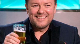 Ricky Gervais sabe que la liará en los Globos de Oro y ya se disculpa: "Estaba borracho y no me importaba nada"