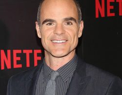 Michael Kelly critica a Donald Trump y compara su campaña con la de 'House of Cards'