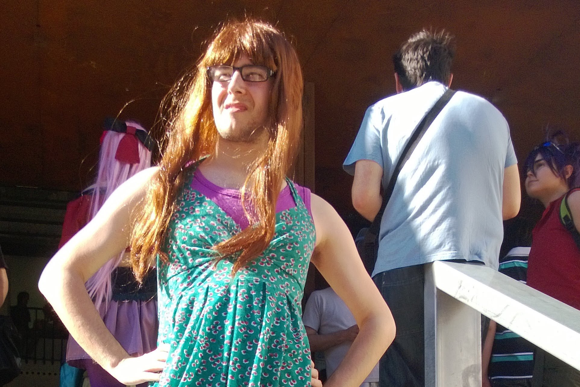 Los alemanes han mandado a la prima de Elvisa.