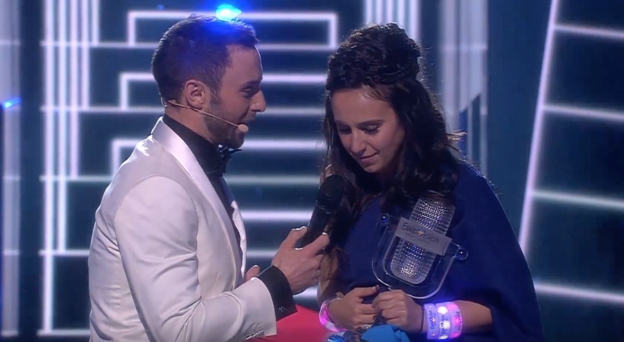 Esto ha sido todo desde Estocolmo. Gracias a todos por seguirnos y nos vemos el a?o que viene en Kiev