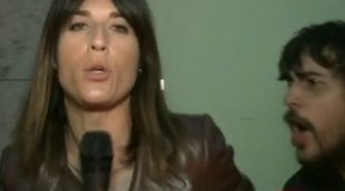Blanca Basiano ('A3N'), hostigada por uno de los okupas de Barcelona al grito de "terroristas sois los periodistas"